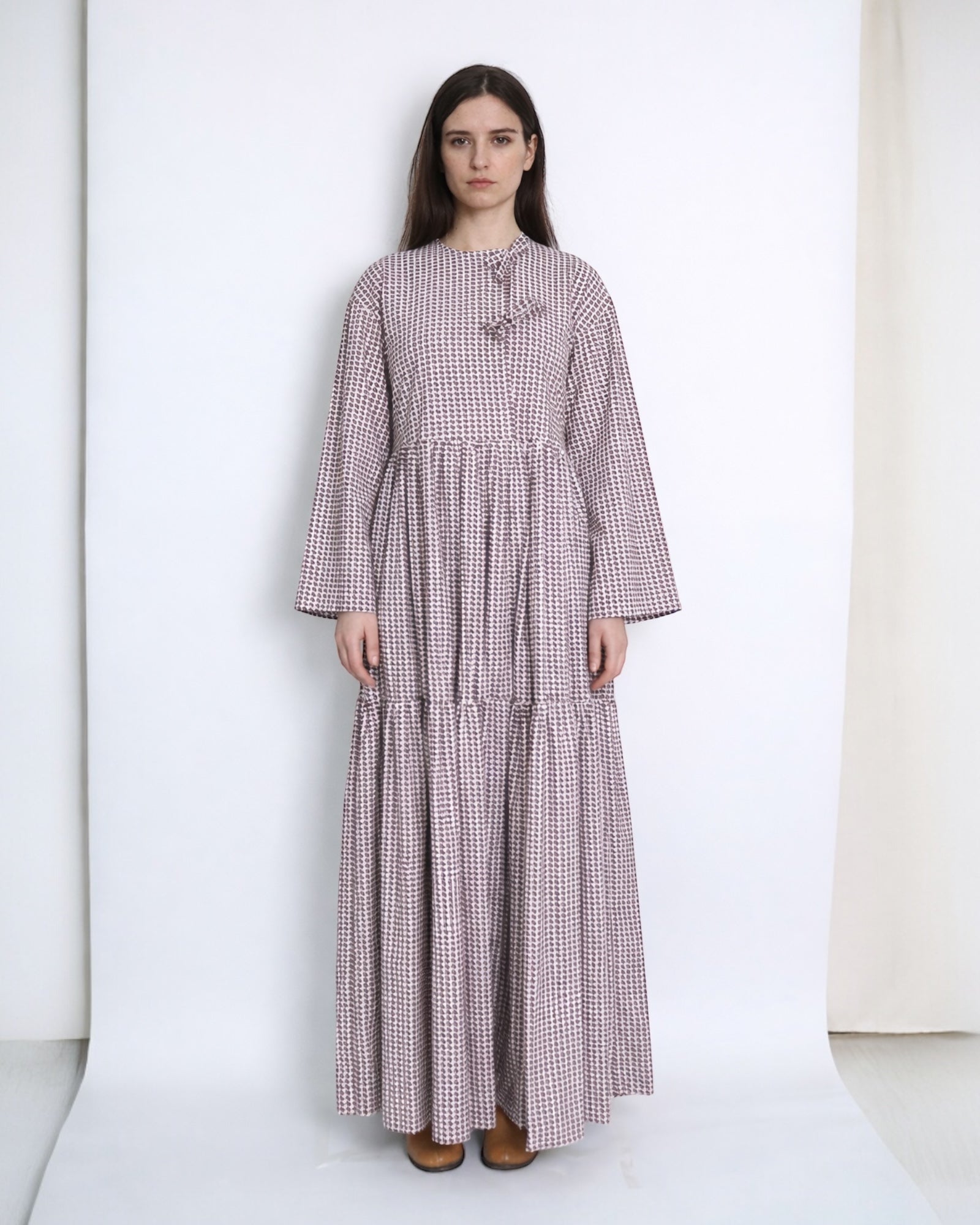 #color_multicolour_tia-long-sleeves-maxi-dress