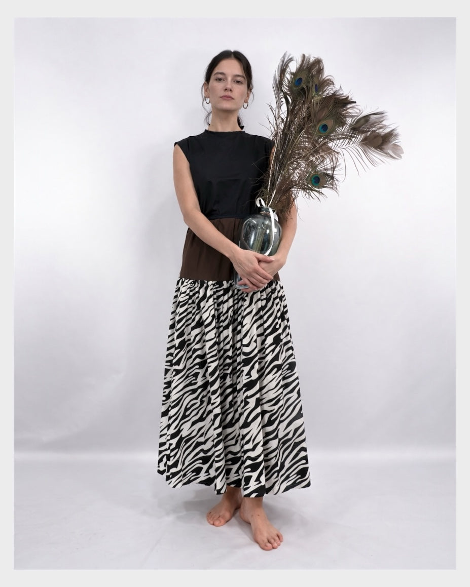 READY TO WEAR